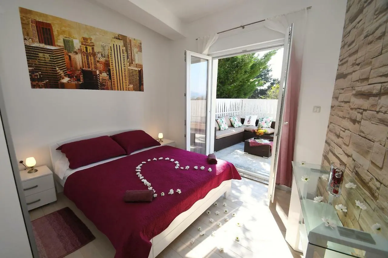 Apartment Libra With Sea View Opatija Croatia