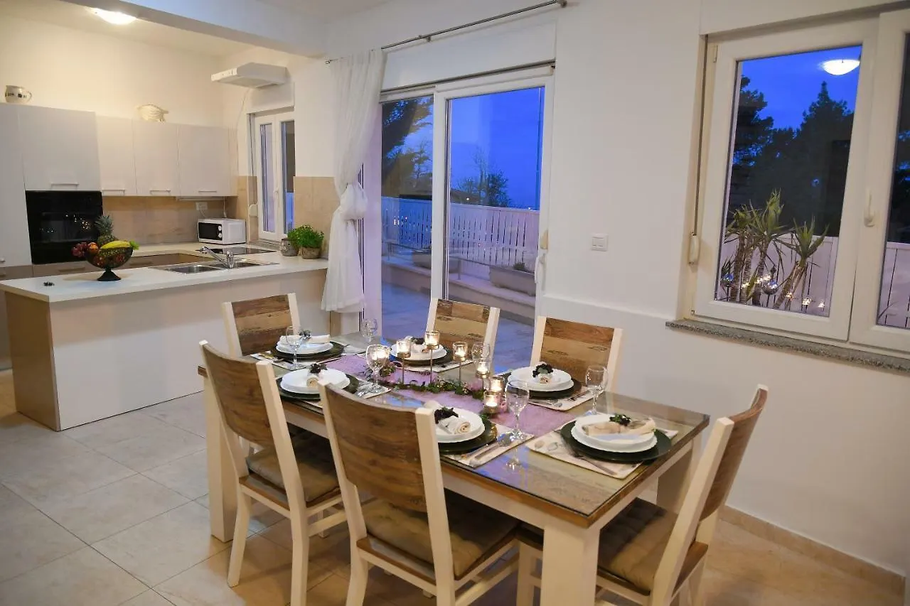 Apartment Libra With Sea View Opatija 0*,