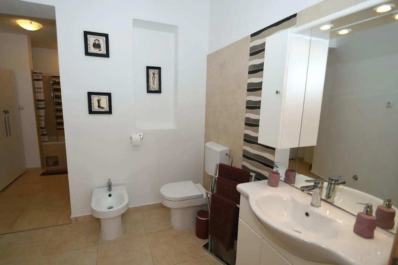 Apartment Libra With Sea View Opatija Croatia