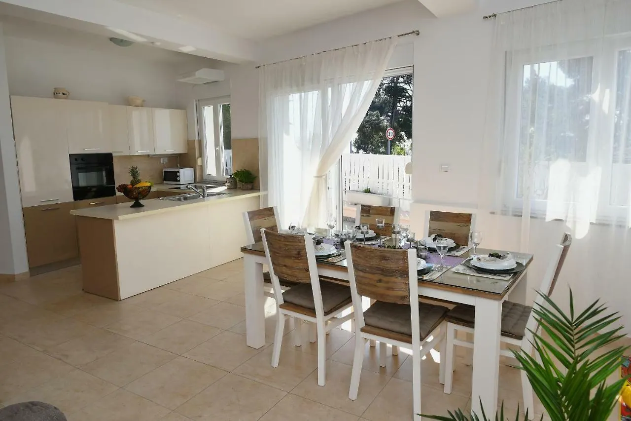 Apartment Libra With Sea View Opatija 0*,  Croatia