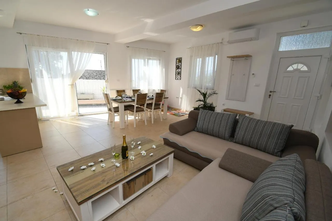 Apartment Libra With Sea View Opatija